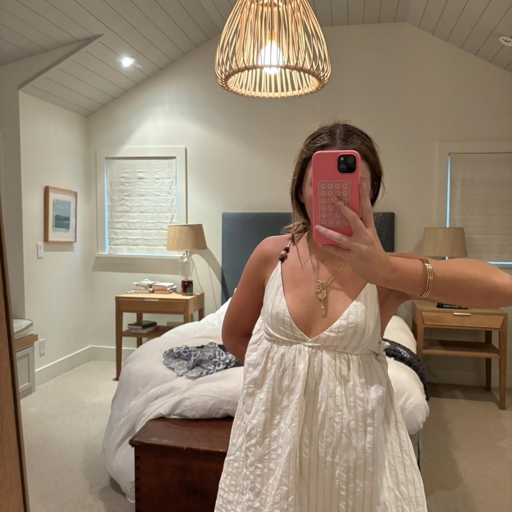 White Sleeveless Dress